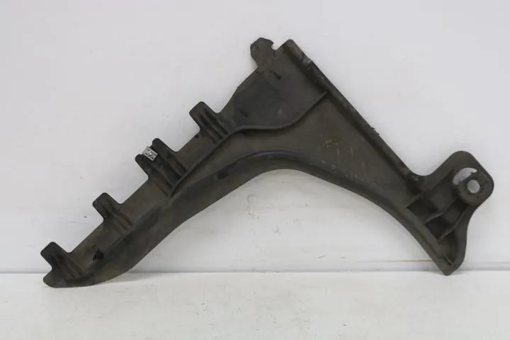 Bodembeschermplaat rechtsachter Audi A3 8Y 5WA825102A