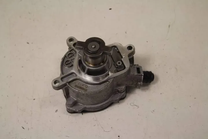 Onderdrukpomp Volkswagen Beetle 5C Cabrio USA 07K145100C