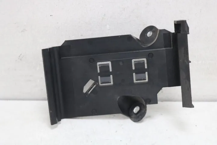 Steun voor regelapparaat VW Golf 7 5Q0906507C