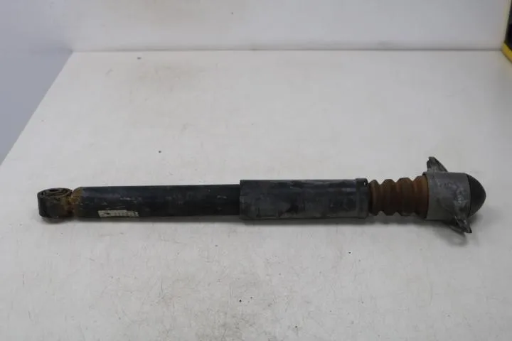 Schokbreker achter kan L en R VW Touran 1T 1T0513029Q