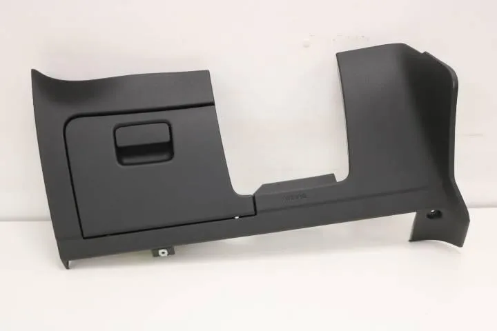 Dashboard bekleding links onder VW Golf 7 5G1858365