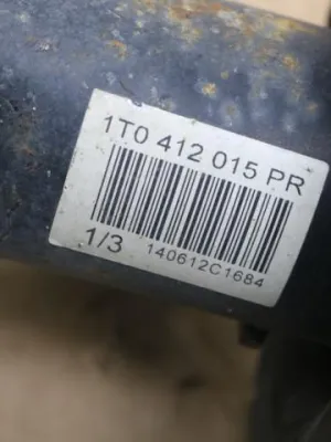 Schokbreker voorzijde kan L en R VW Touran 1T 1T0413031GQ