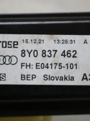 Raammechaniek rechtsvoor Audi A3 8Y 8Y0837462