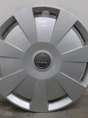 Originele 16 inch wieldoppen Audi A3 8V 8V0601147D
