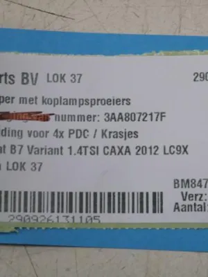 Voorbumper 4X PDC VW Passat B7 LC9X 3AA807217F