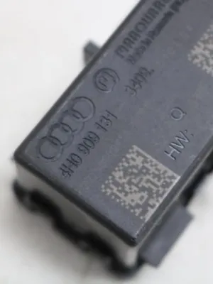 Leeseenheid voor sleutel Audi A6 4G FL 4H0909131