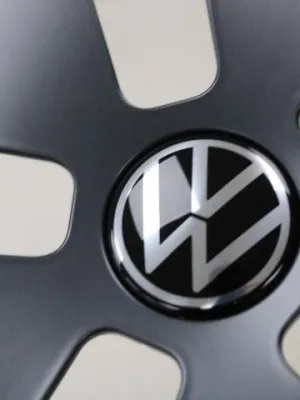 NIEUW! 1 losse org. 19 inch wieldop VW Passat B9! 3J0601169A