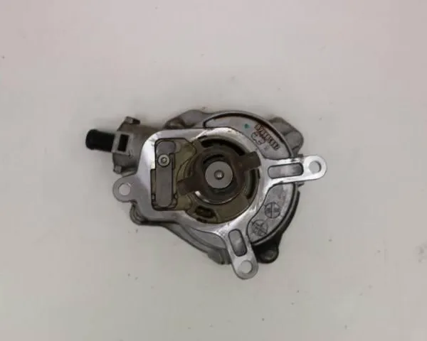 Product Onderdrukpomp VW Golf 6 Afbeelding
